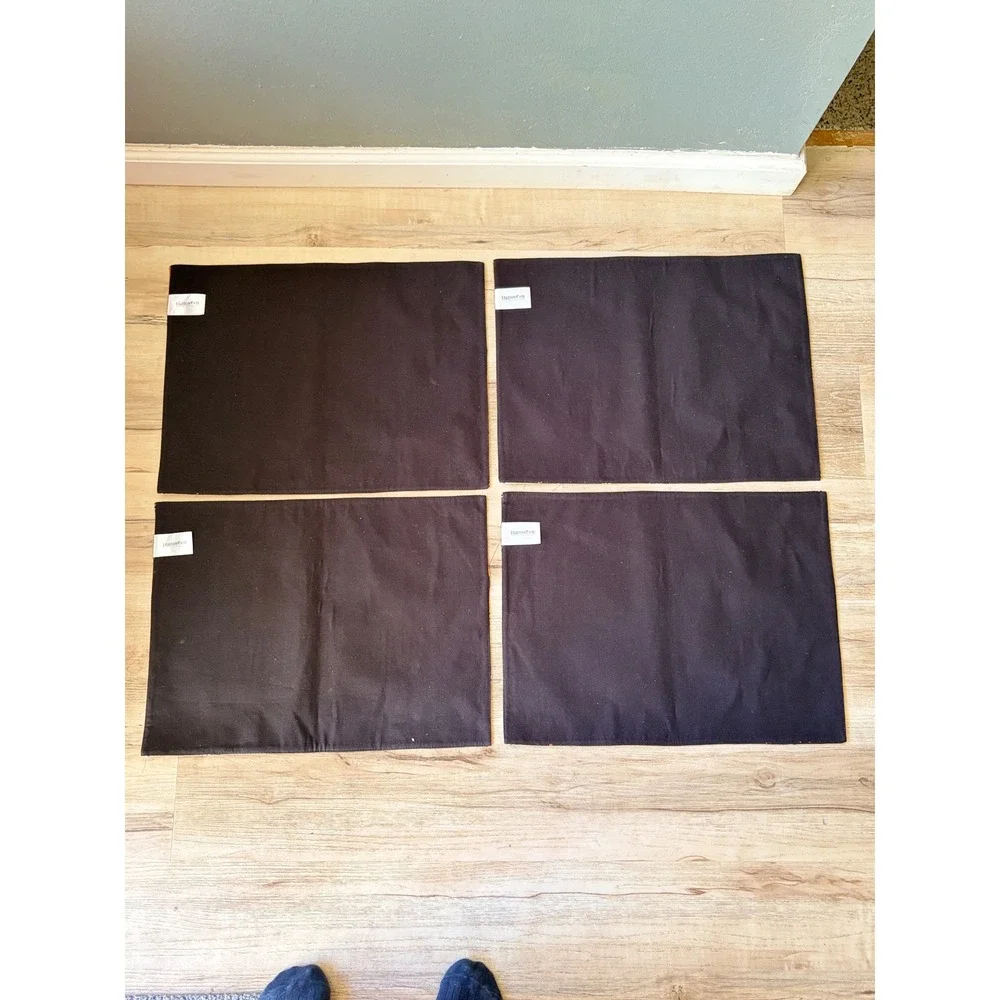 Halloween placemats set